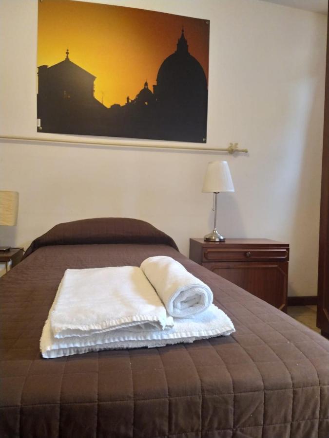 Bed and Breakfast Domus Getsemani Рим Экстерьер фото