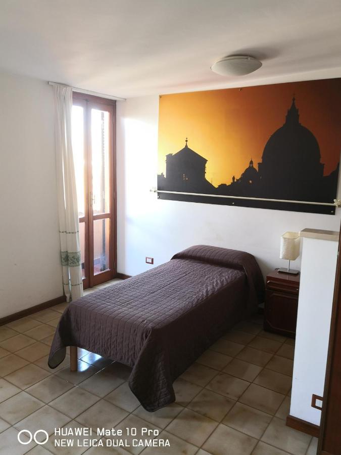 Bed and Breakfast Domus Getsemani Рим Экстерьер фото